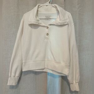 ABERCROMBIE - white sweatshirt